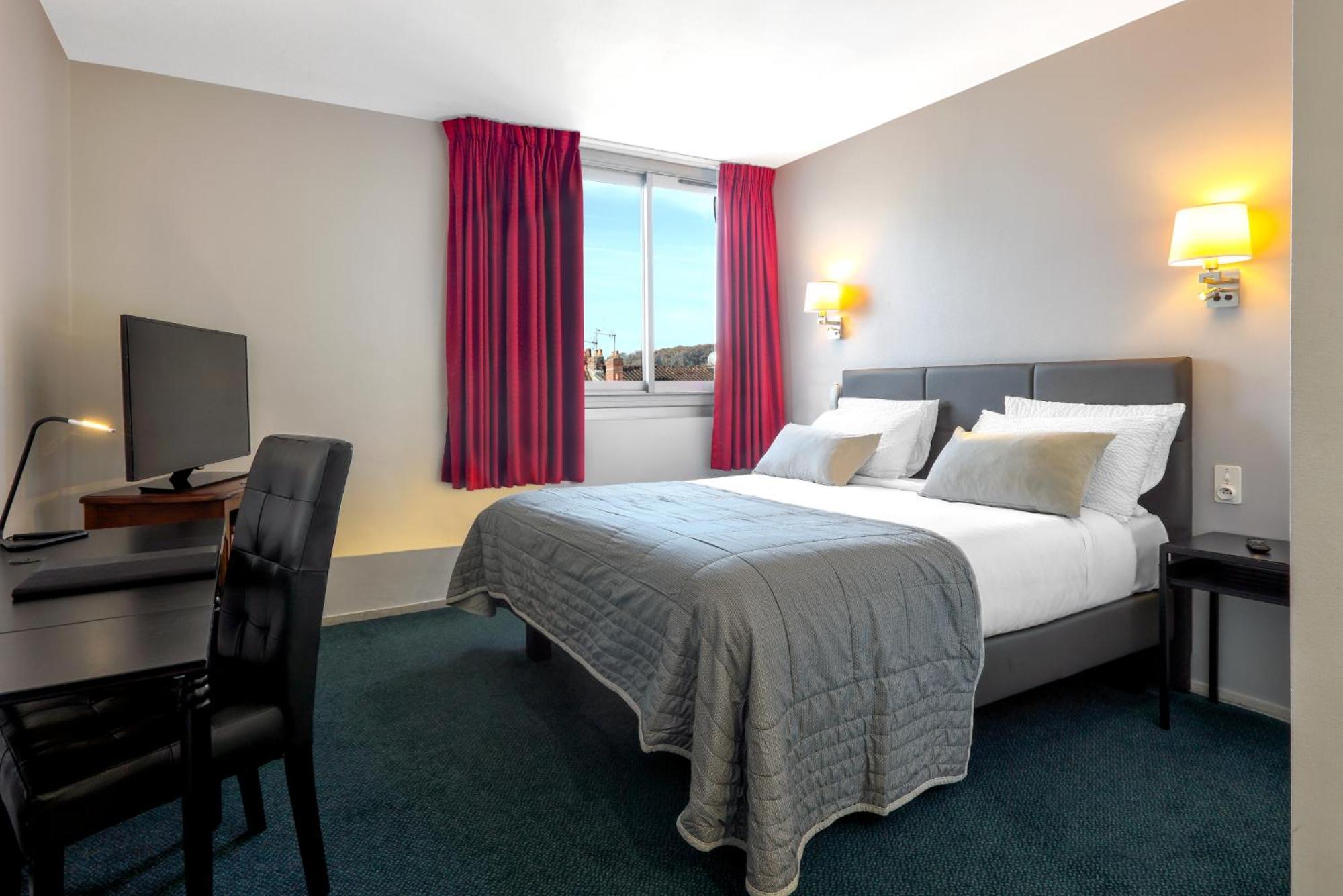 Bristol Logis Cit'Hotel Perigueux Centre エクステリア 写真
