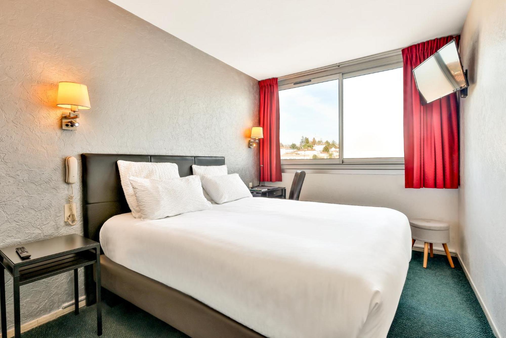 Bristol Logis Cit'Hotel Perigueux Centre エクステリア 写真