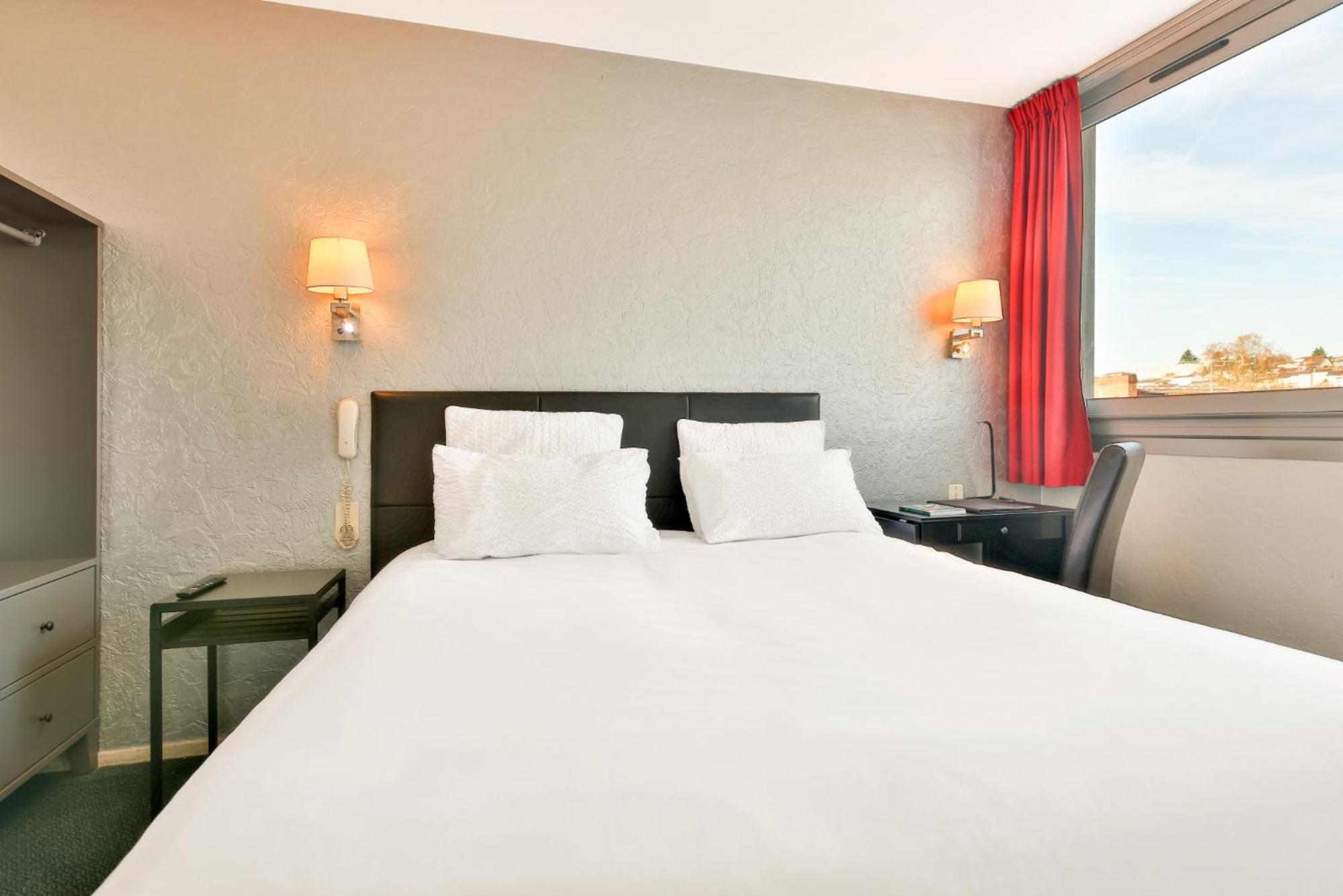 Bristol Logis Cit'Hotel Perigueux Centre エクステリア 写真